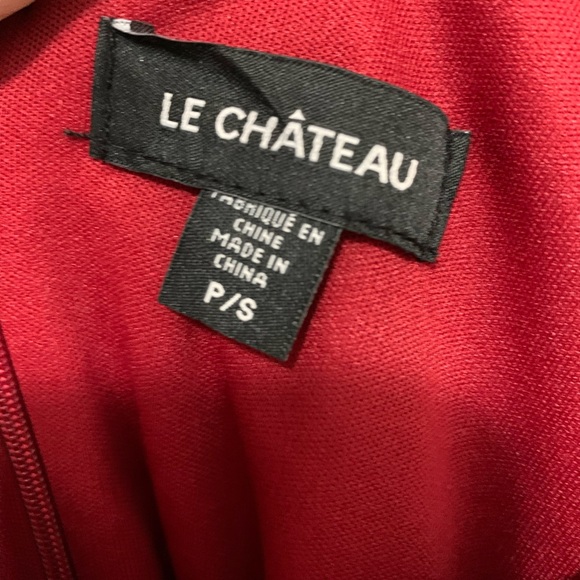 Red dress from chateau - Picture 3 of 3